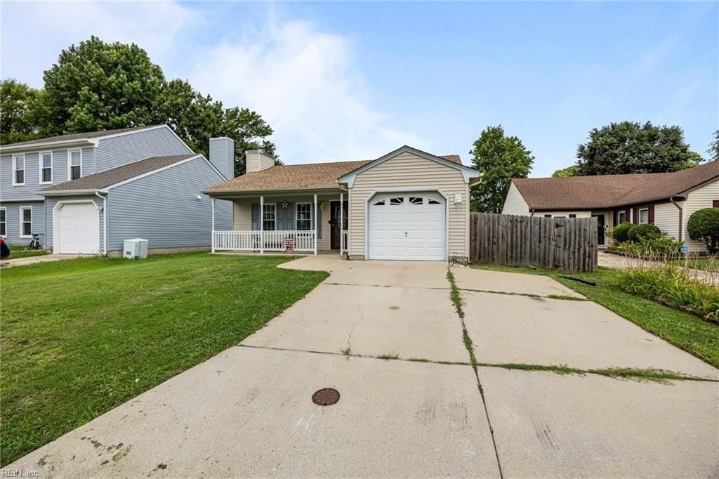 4112 Stillwood Ct - Photo 2 of 21