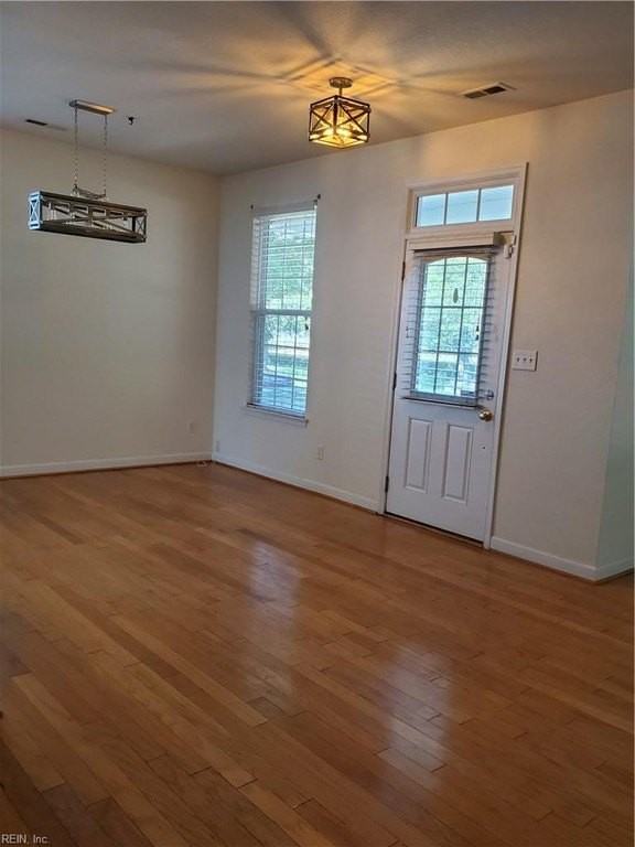 621 Water Lilly Rd - Photo 4 of 10