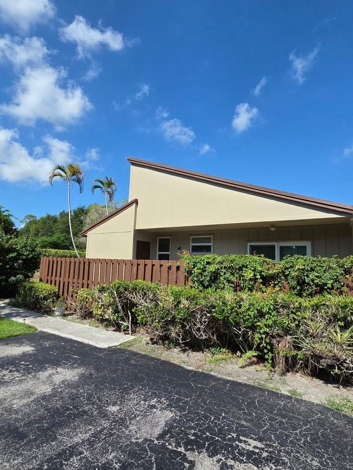 11600 Timbers Way #37A - Photo 2 of 3