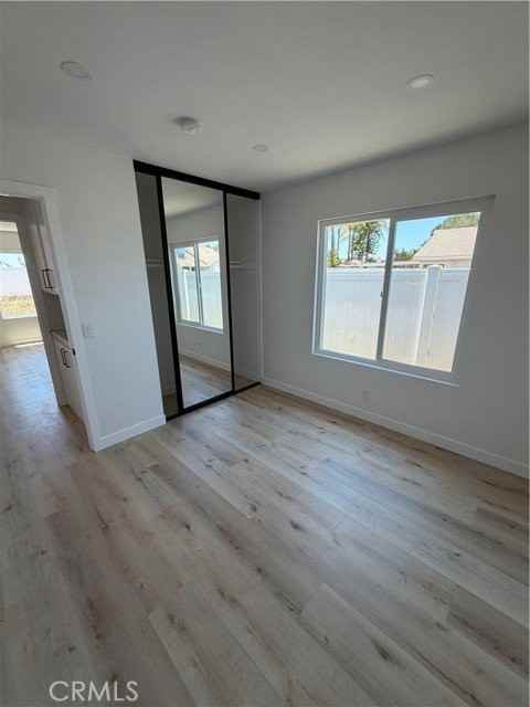 17242 Chicago Ave - Photo 2 of 8