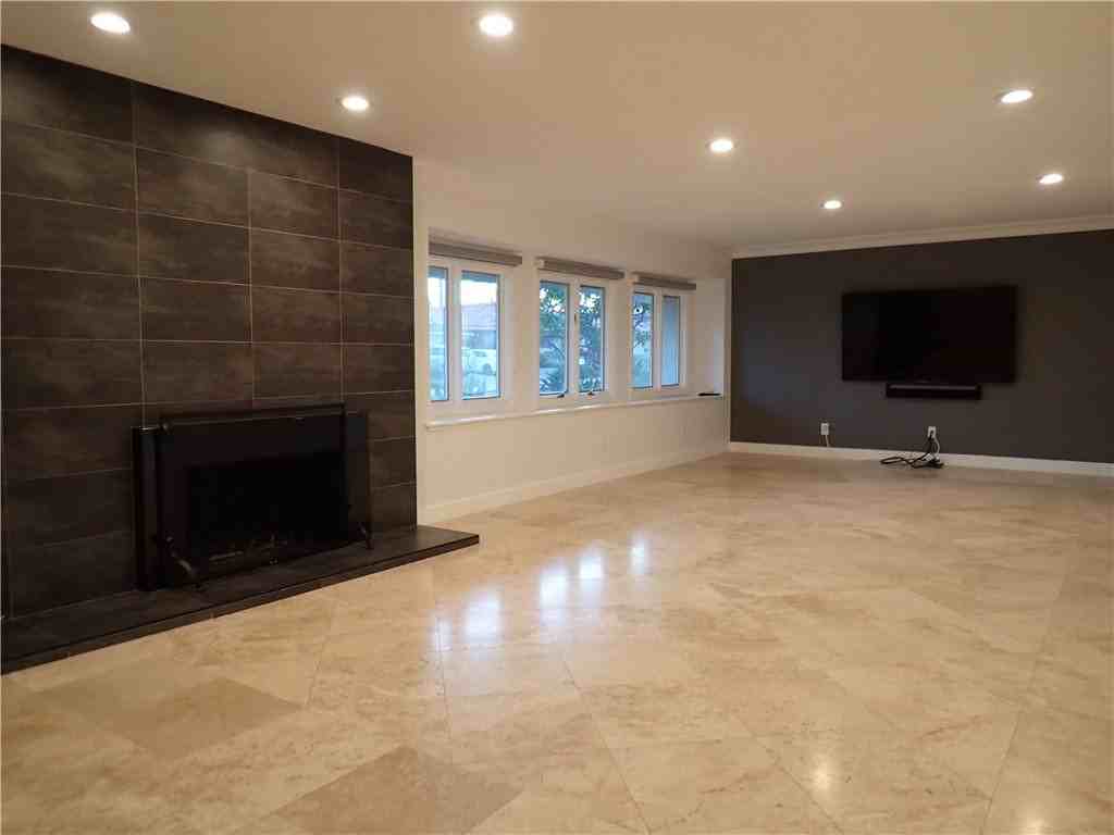 25962 Portafino Dr - Photo 3 of 8