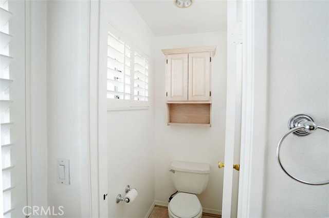 14925 Laurelgrove Cir - Photo 3 of 8