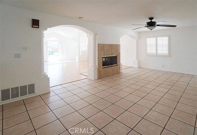 14925 Laurelgrove Cir - Photo 6 of 8