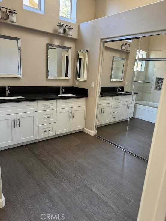 2731 Alister Ave - Photo 2 of 6