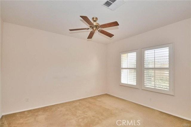 22 Crescent City - Photo 5 of 8