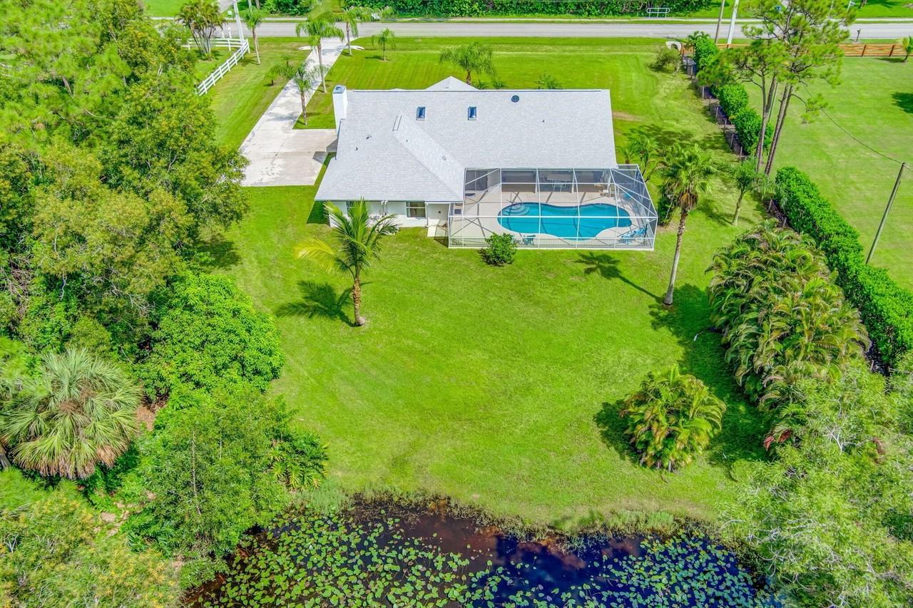 12168 Sandy Run - Photo 4 of 50