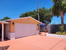 featured image of 3124 Ne Skyline Dr #B