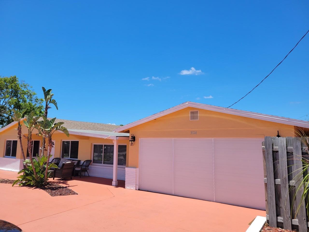 3124 Ne Skyline Dr #B - Photo 2 of 21
