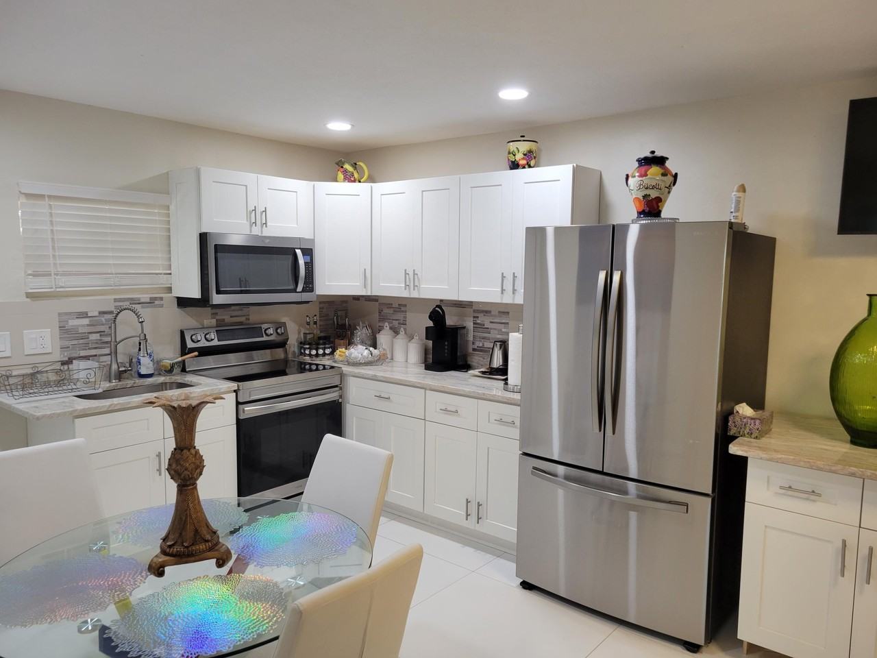 3124 Ne Skyline Dr #B - Photo 3 of 21