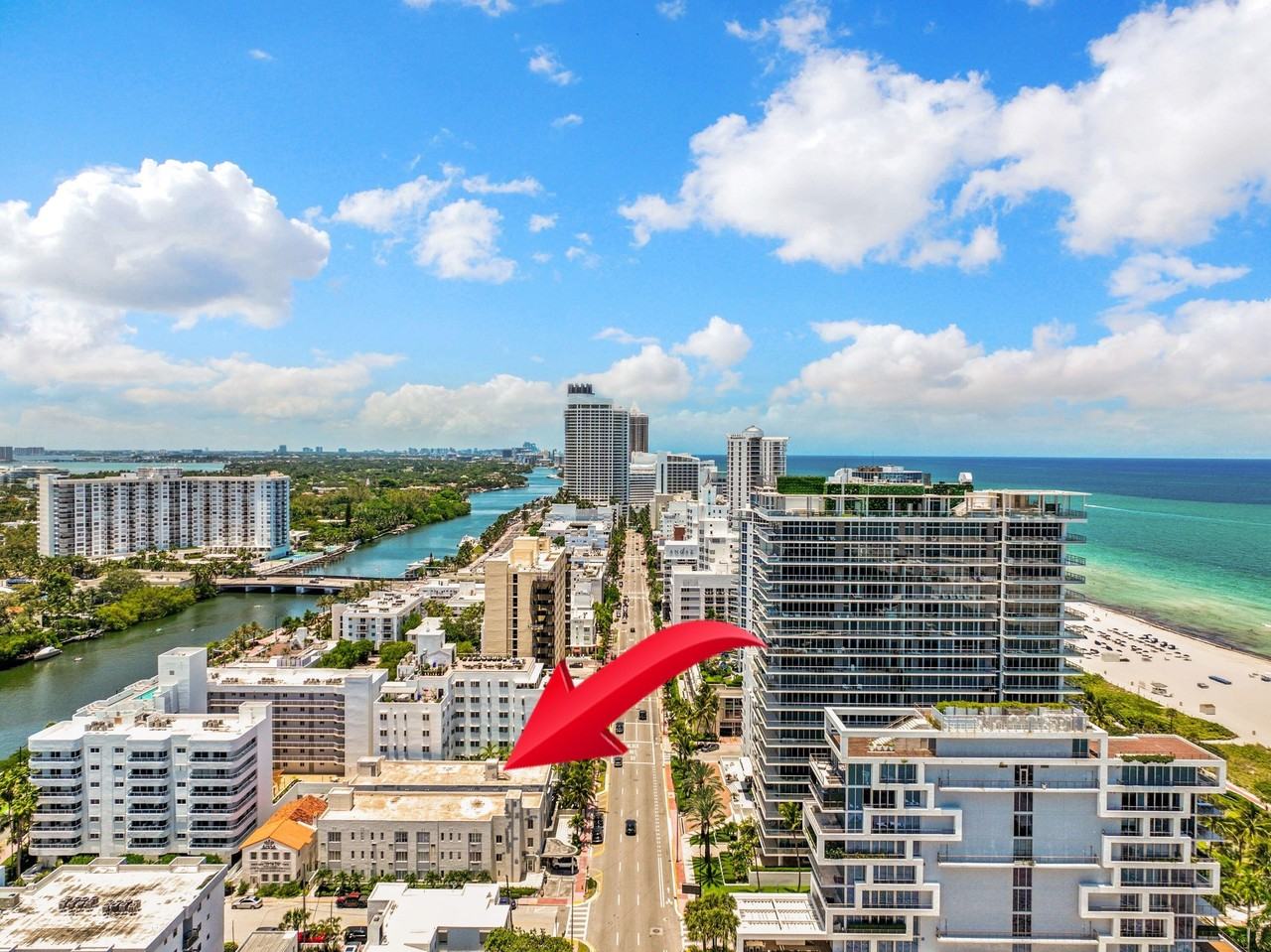 3710 Collins Ave #N304