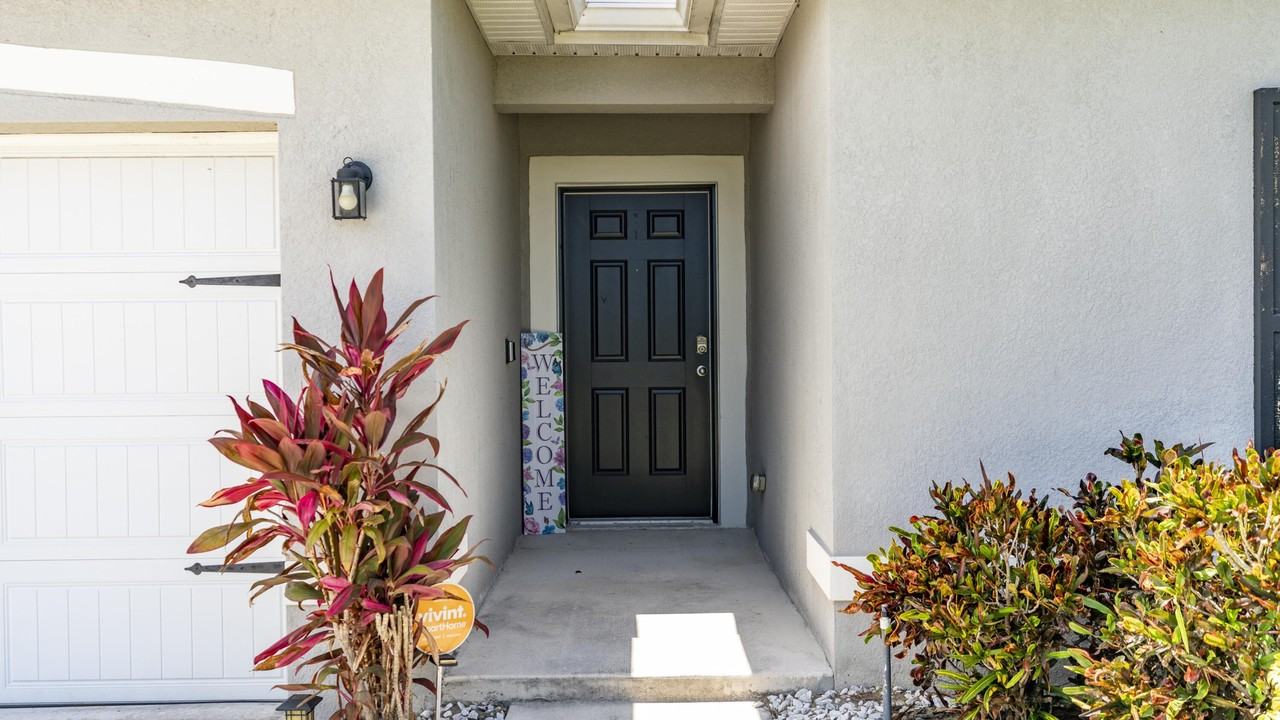 5344 Oakland Lake Cir - Photo 7 of 50