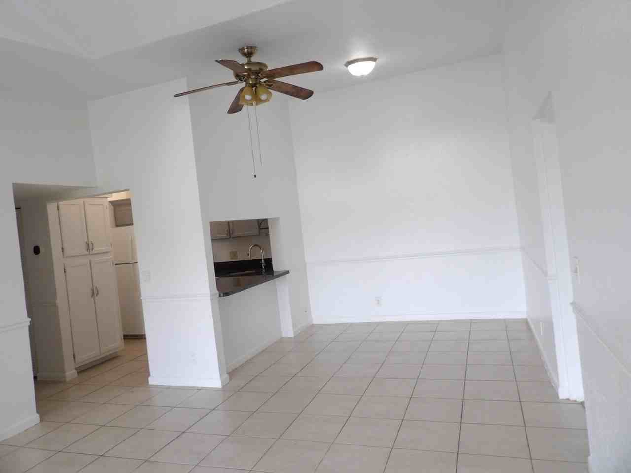 728 Sunny Pine Way #C3 - Photo 2 of 17