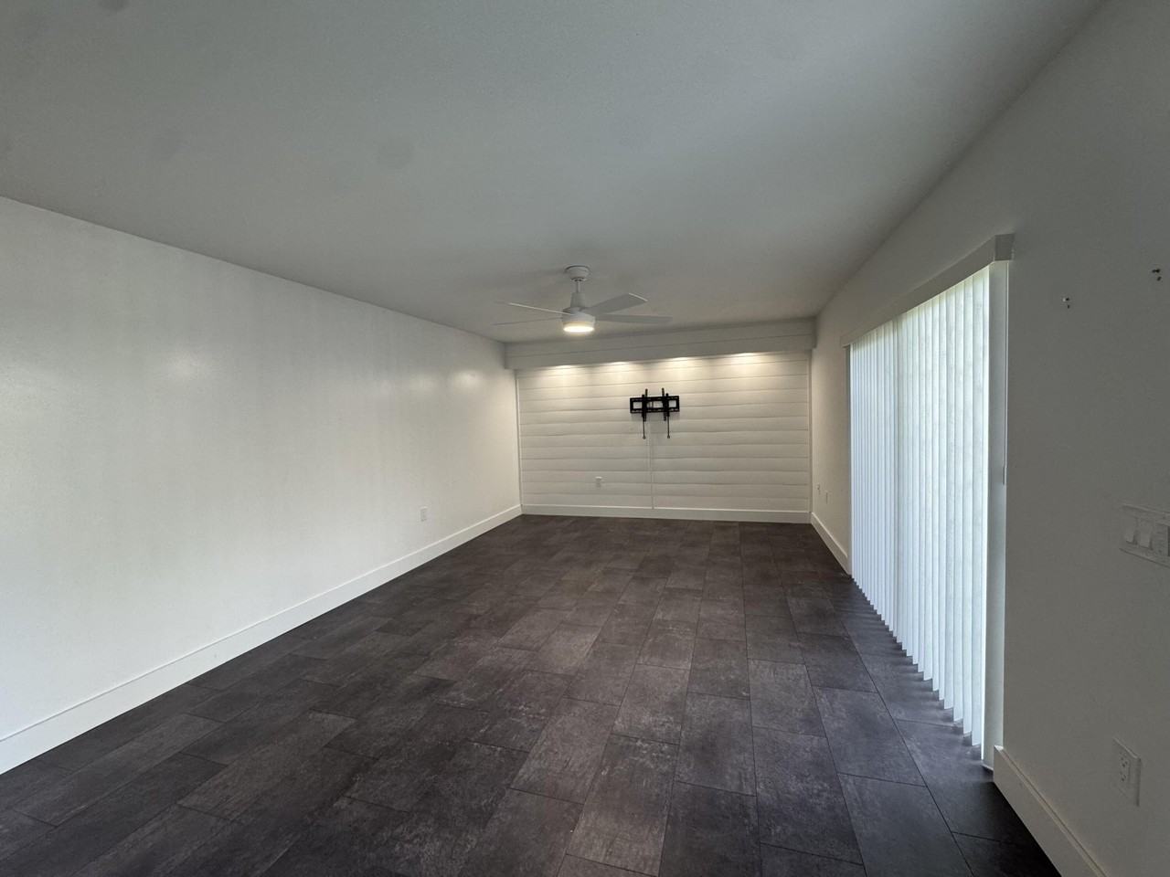 4709 47th Way - Photo 5 of 34