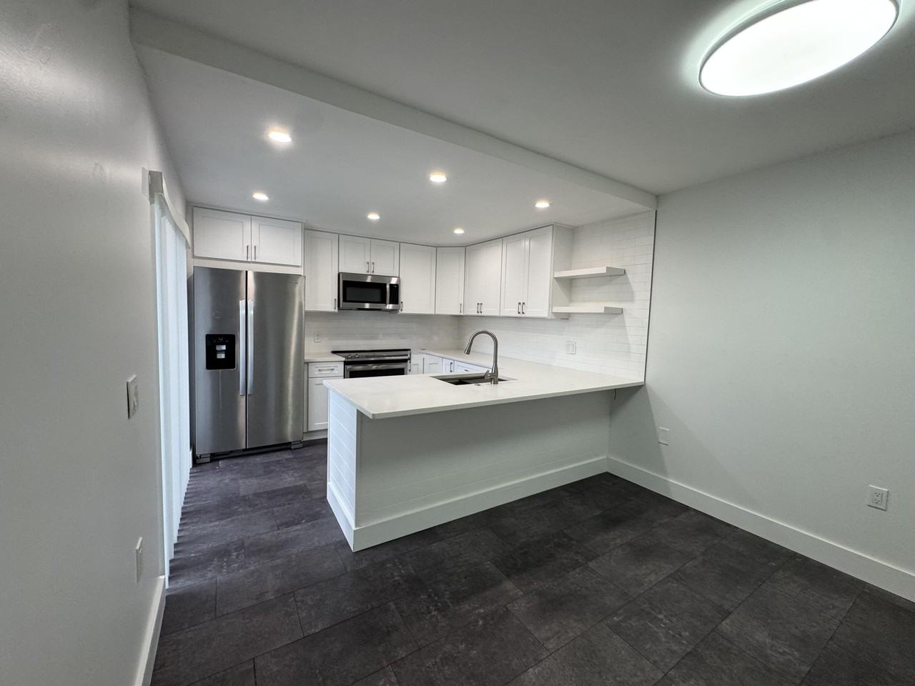 4709 47th Way - Photo 6 of 34