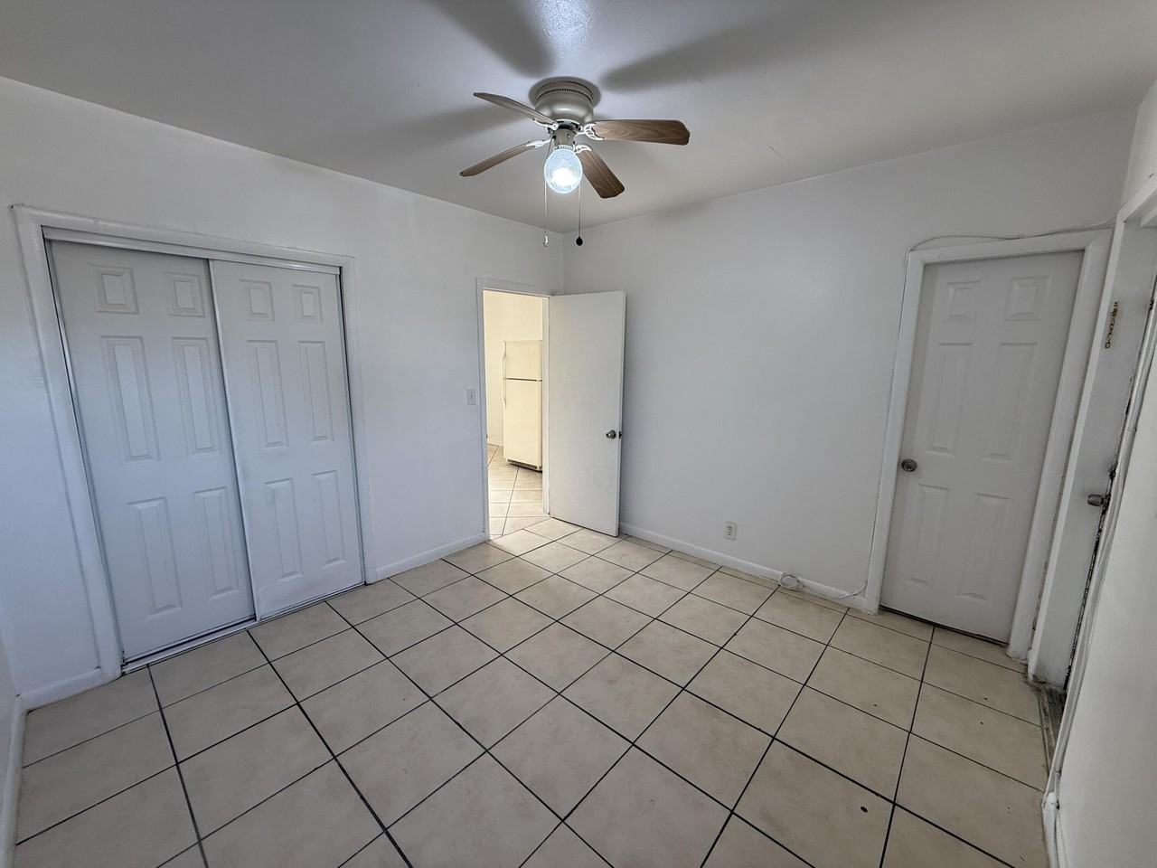6014 Fillmore St #4E - Photo 5 of 11