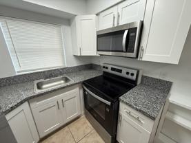 1941 Nw 14th Ave #D - Photo 1 of 1
