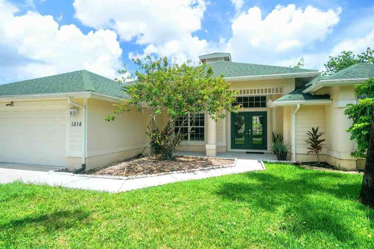 1814 Wisteria St - Photo 3 of 41