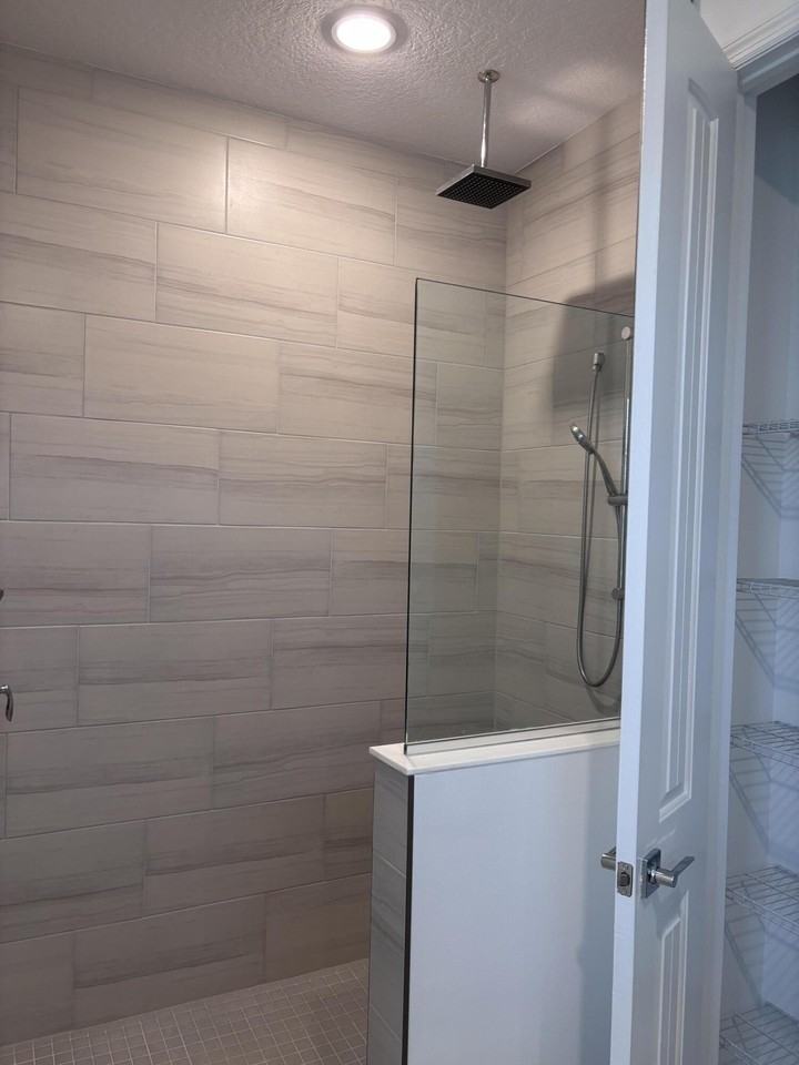 1255 Wadsworth St Se - Photo 2 of 3