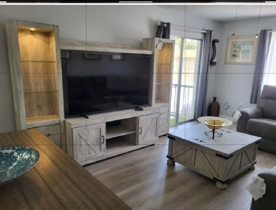 6094 Forest Hill Blvd #205 - Photo 7 of 17