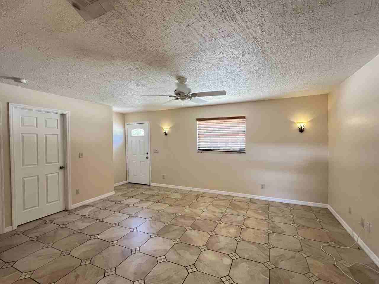 944 Louisiana Ave - Photo 7 of 22