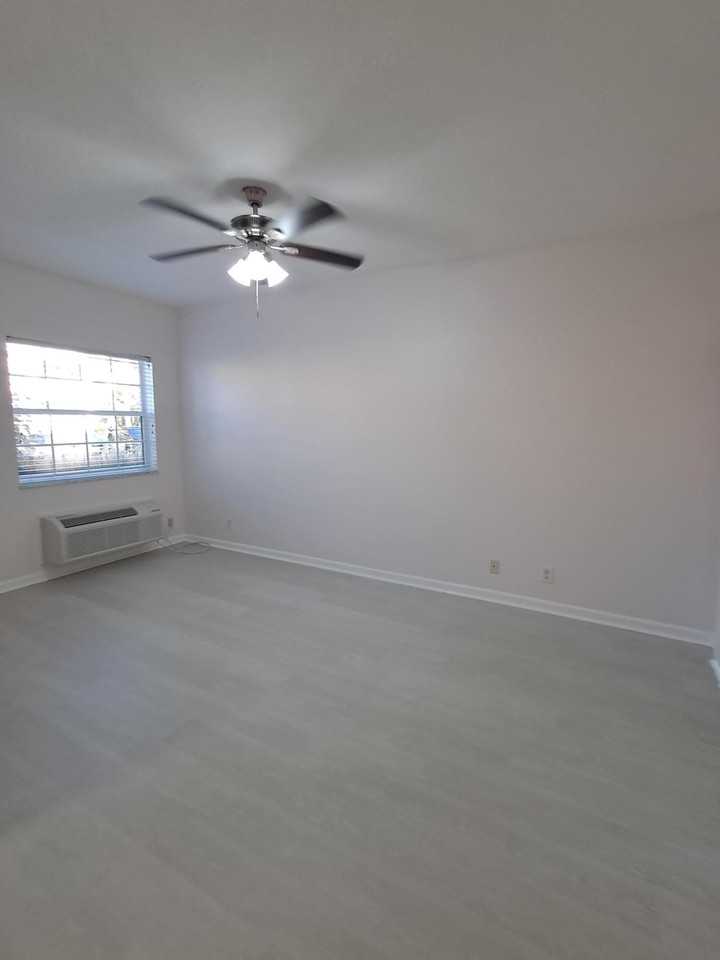 8305 Mulligan Circle #3213 - Photo 5 of 16