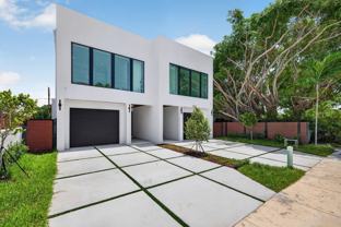 704 Sw 9th St - Photo 1 of 1