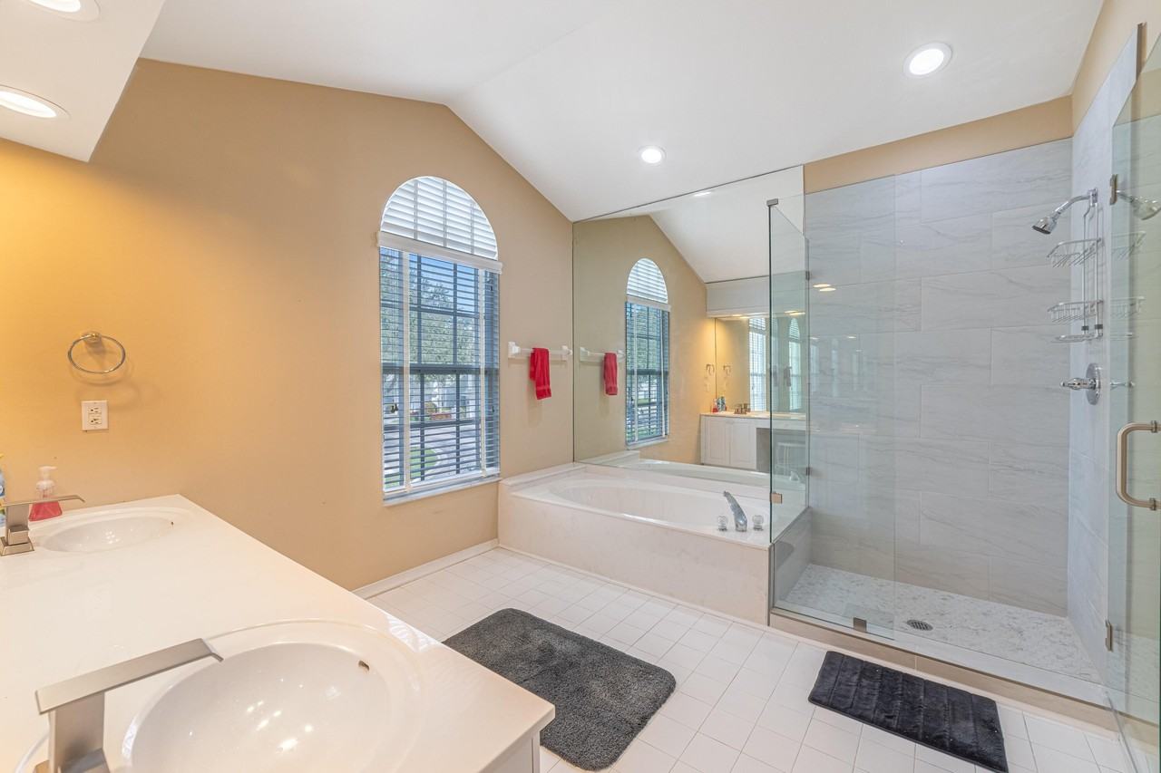 21486 Saint Andrews Grand Cir #16 - Photo 6 of 34
