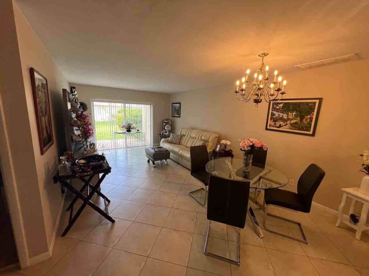 8584 Bella Vista Dr - Photo 5 of 14