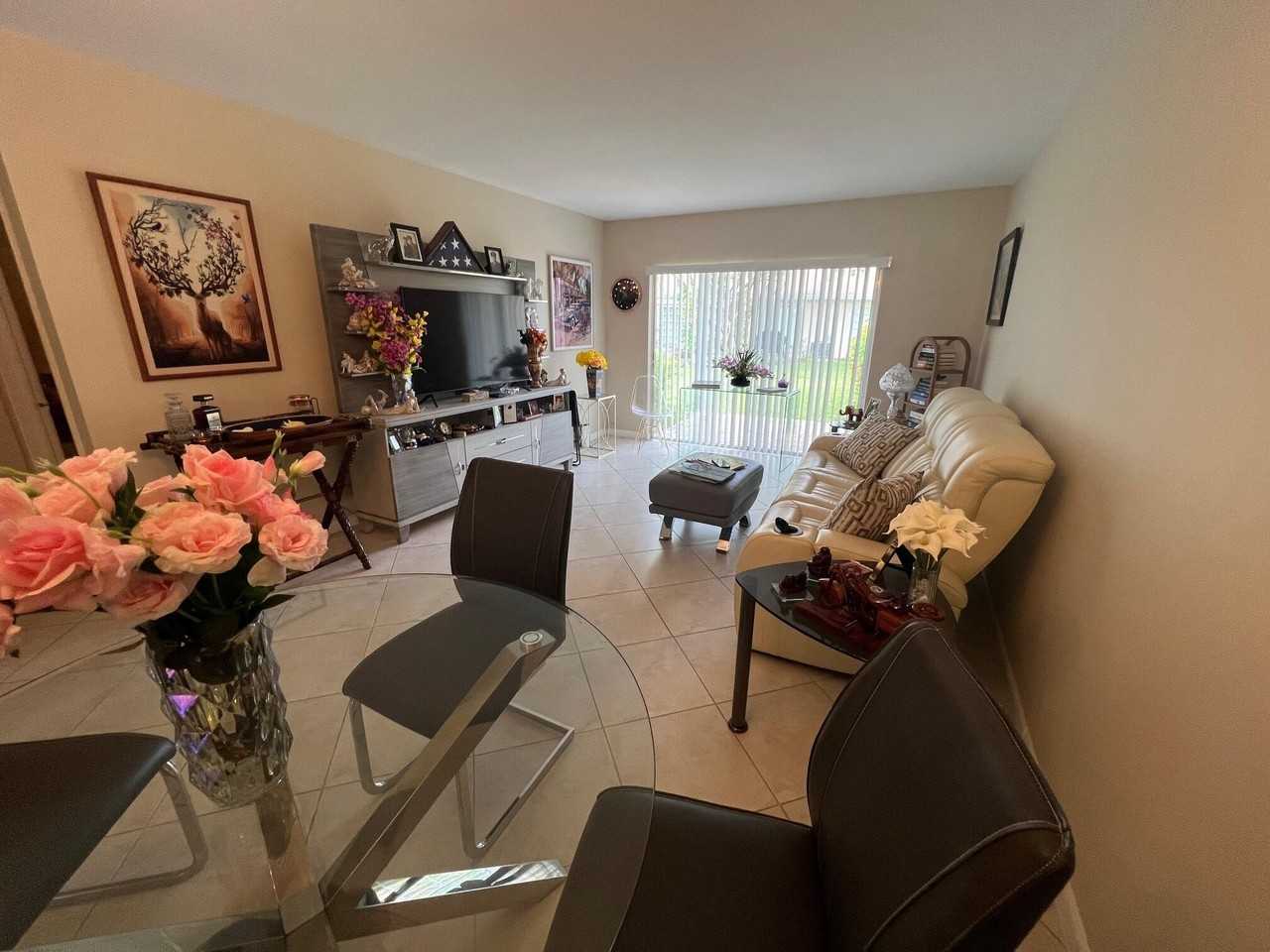 8584 Bella Vista Dr - Photo 6 of 14