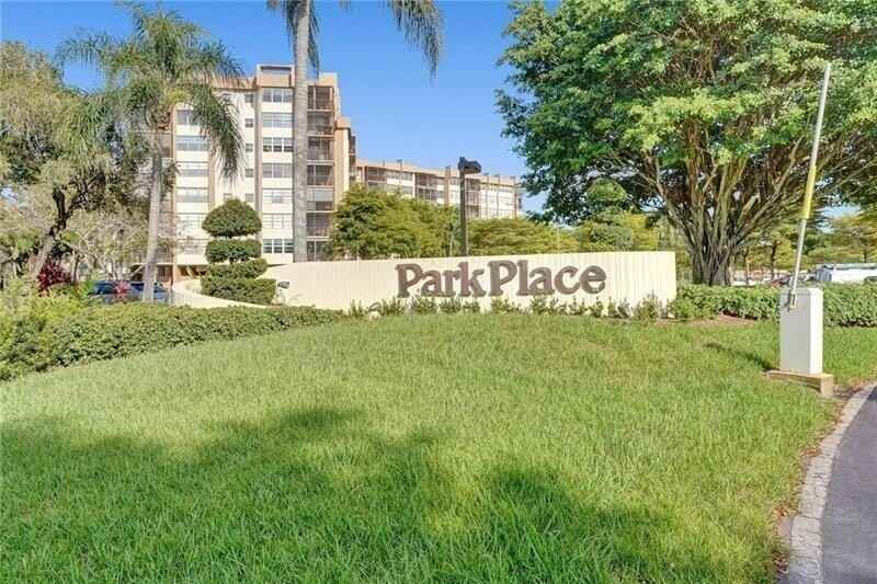 1300 Saint Charles Pl #706