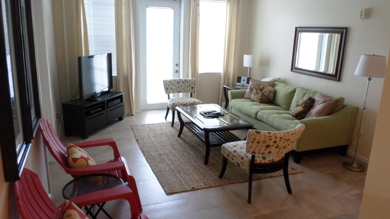 276 Murcia Dr #307 - Photo 3 of 17