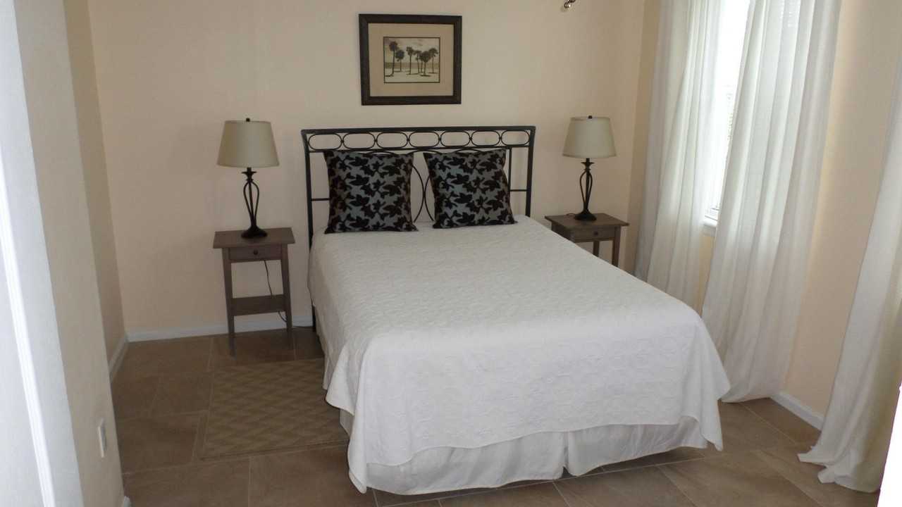 276 Murcia Dr #307 - Photo 6 of 17