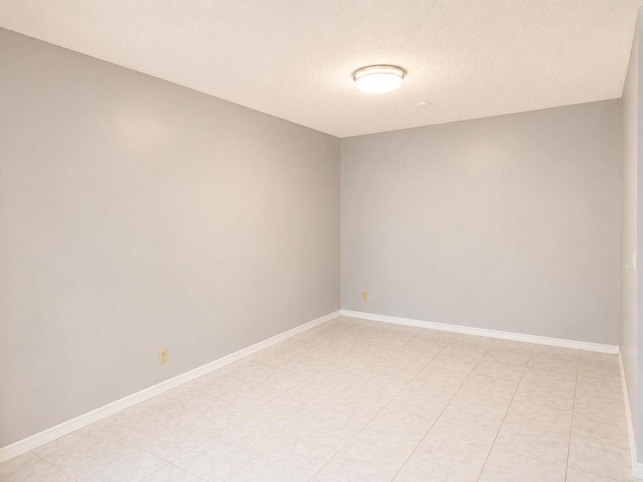 1995 Sw Silver Pine Way #119D1 - Photo 4 of 17