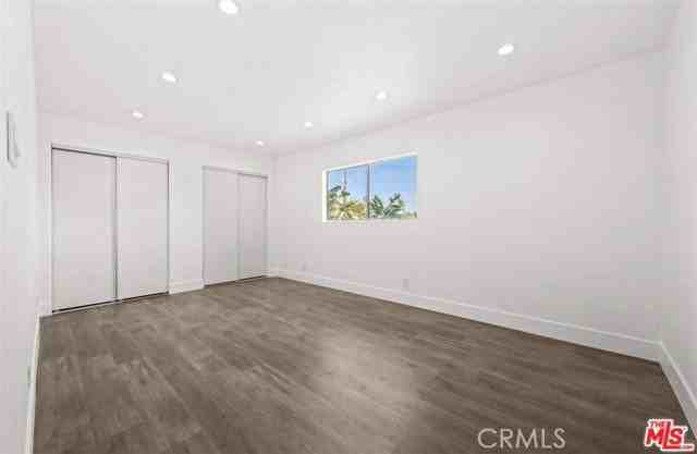 6257 Lindley Ave - Photo 5 of 8