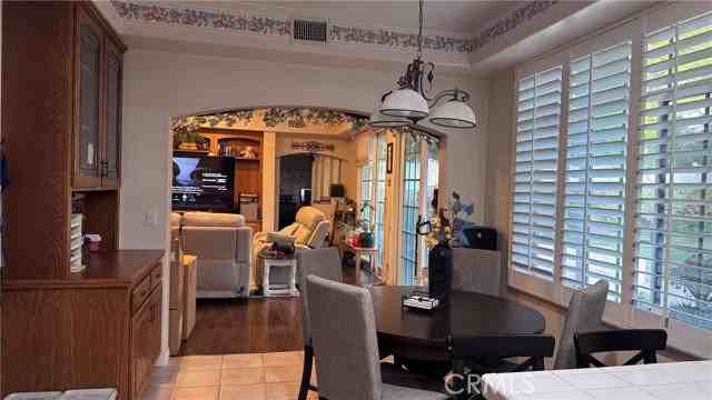 20616 Merridy St - Photo 4 of 6