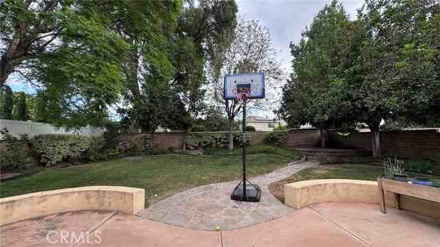 20616 Merridy St - Photo 6 of 6