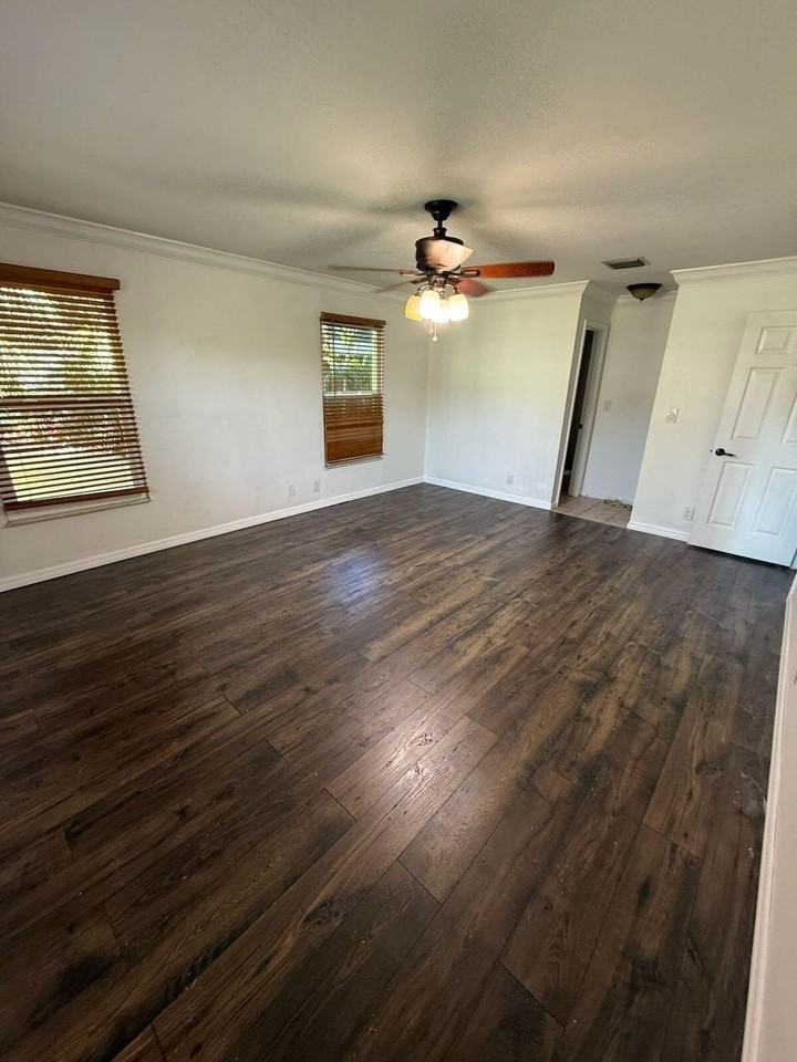 13584 Exotica Ln - Photo 6 of 22