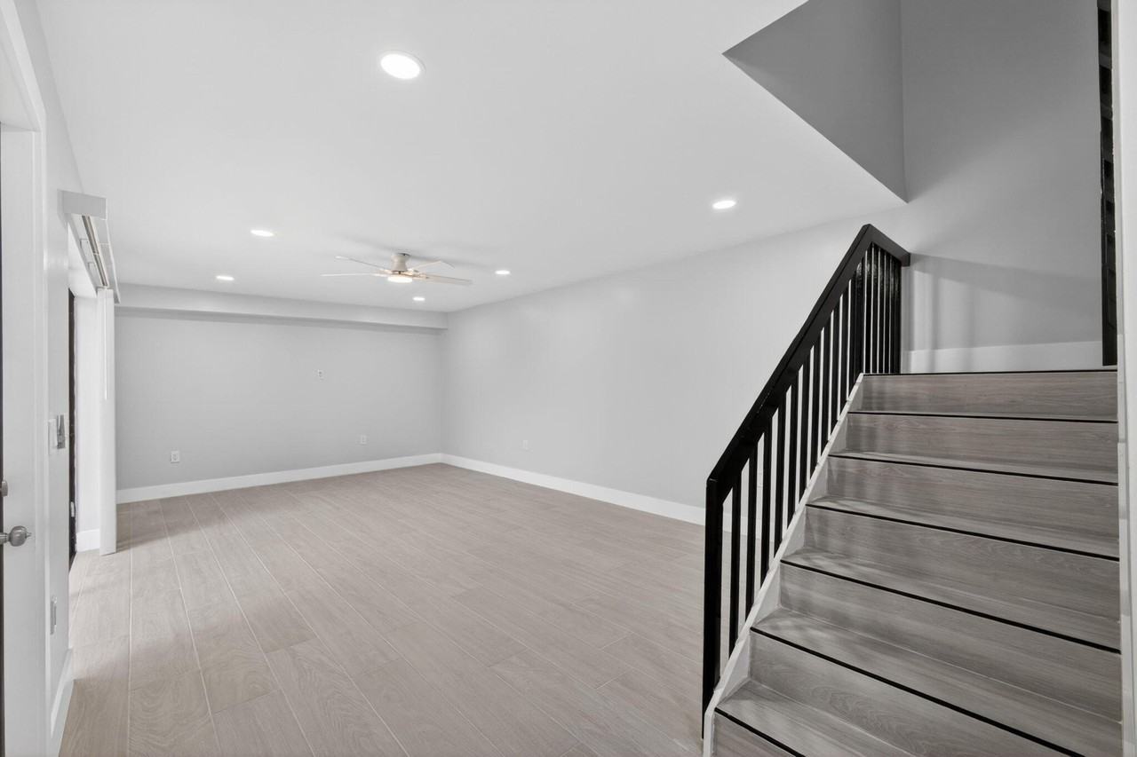 183 Charter Way - Photo 6 of 41