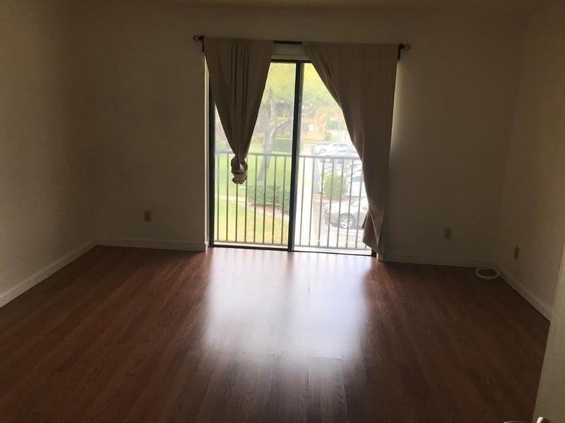 5825 Washington St #40B - Photo 5 of 16