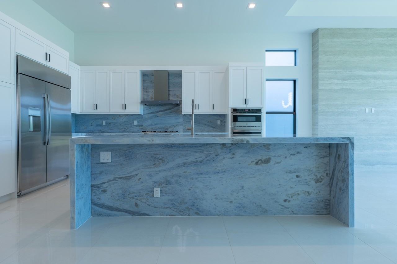9597 Regal Palm Ct - Photo 4 of 50