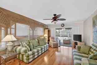 2111 Ne 1st Ct #204 - Photo 1 of 1