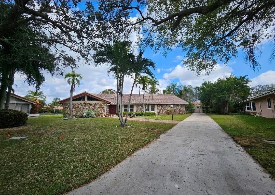 197 Nw 113th Way - Photo 4 of 41