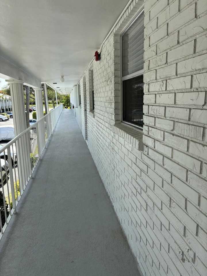 2600 Sw 22nd Ave #908 - Photo 5 of 24