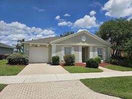 featured image of 241 Sw Lake Forest Way