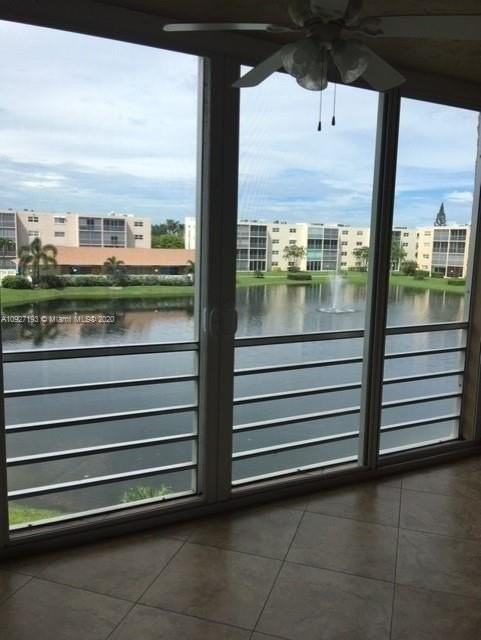 315 Se 11th Ter #305 - Photo 4 of 20