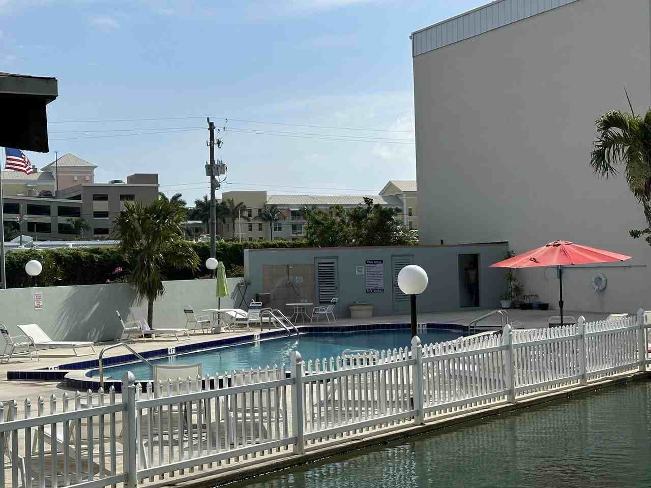 890 N Federal Hwy #102 - Photo 7 of 19