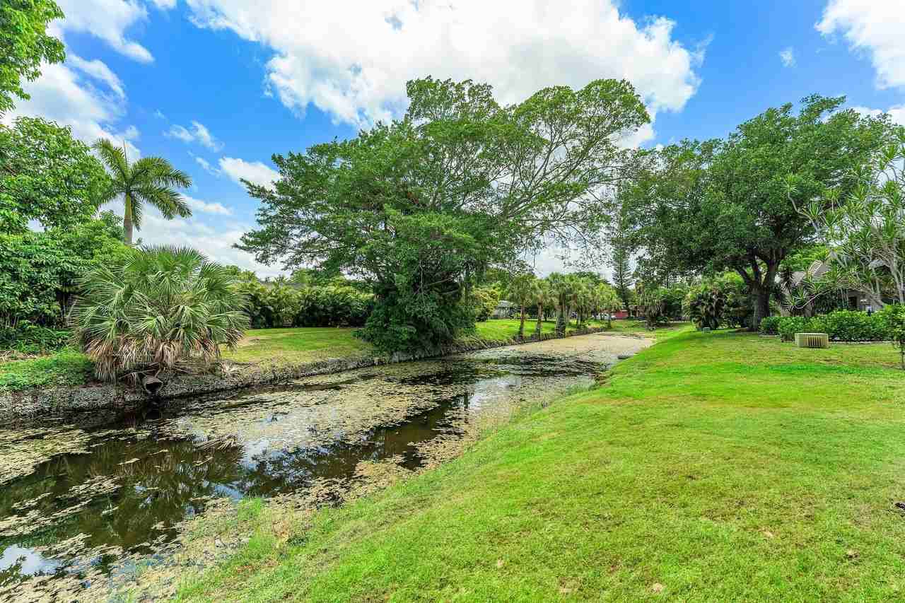 9050 Nw 28th St #112 - Photo 6 of 36