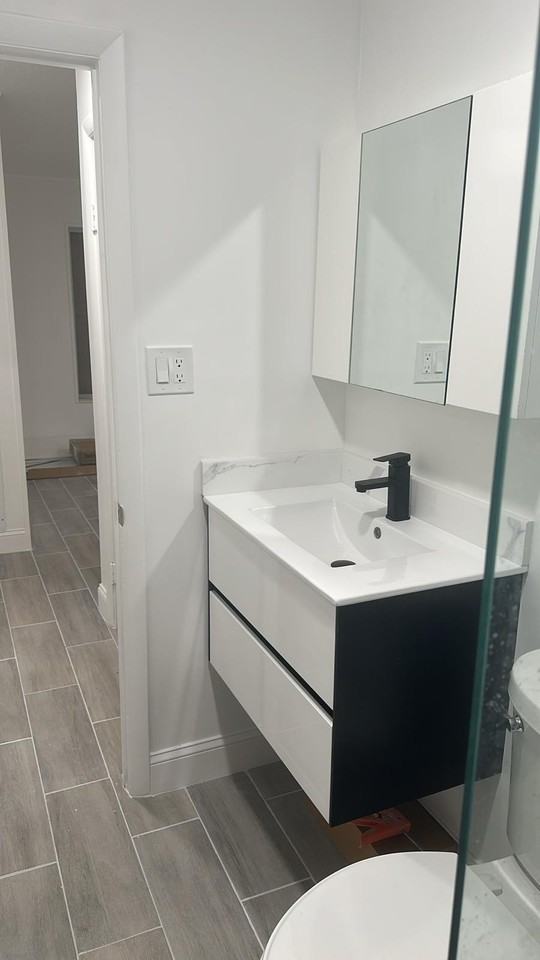 7683 Nw 92nd Ct - Photo 3 of 8