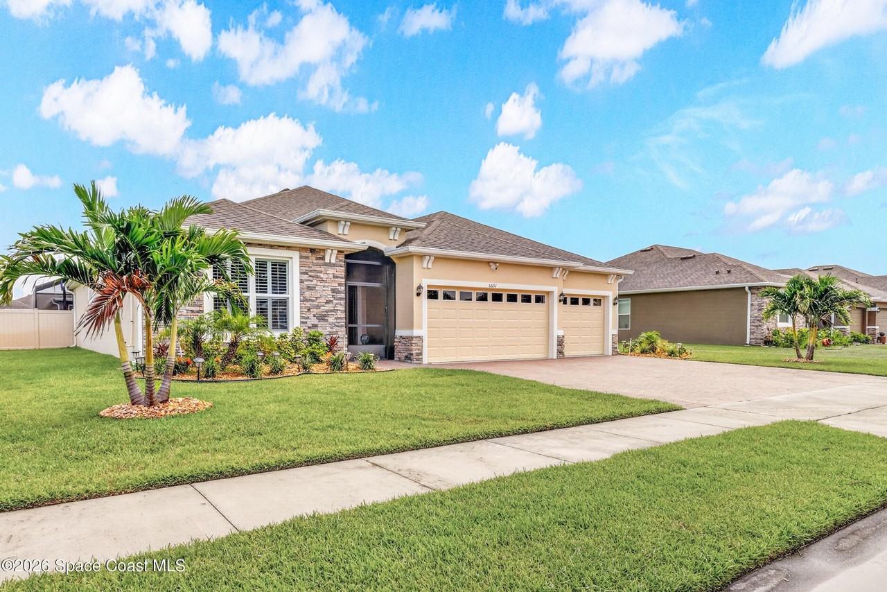 6691 Cameo Dr - Photo 2 of 47