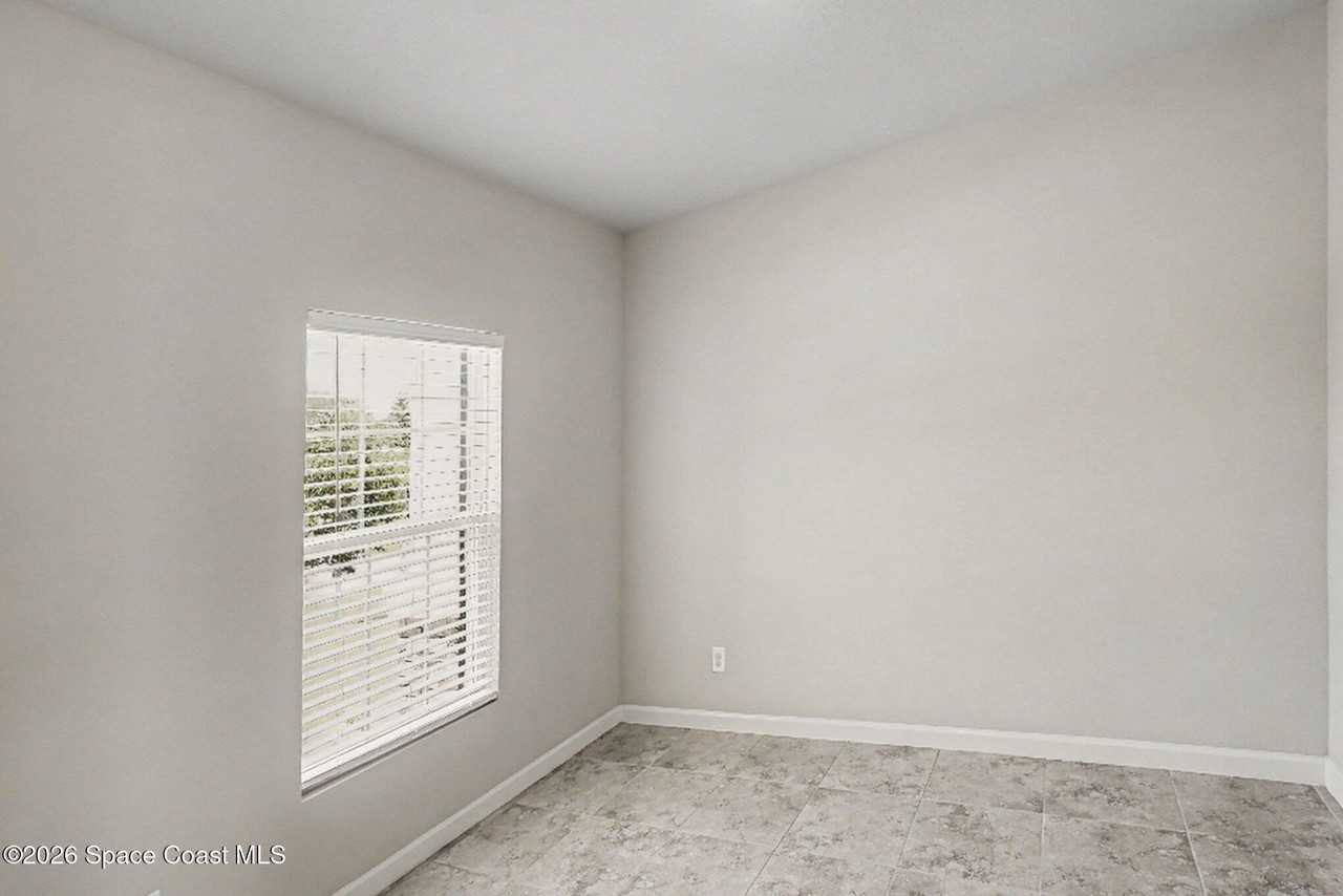 2251 Angel Rd Se - Photo 4 of 22